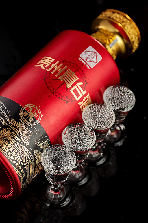 真臺酒
